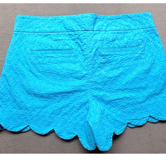 Crown & Ivy Turquoise Blue Scalloped Hem Jacquard Shorts Womens Size 8 - Picture 7 of 8